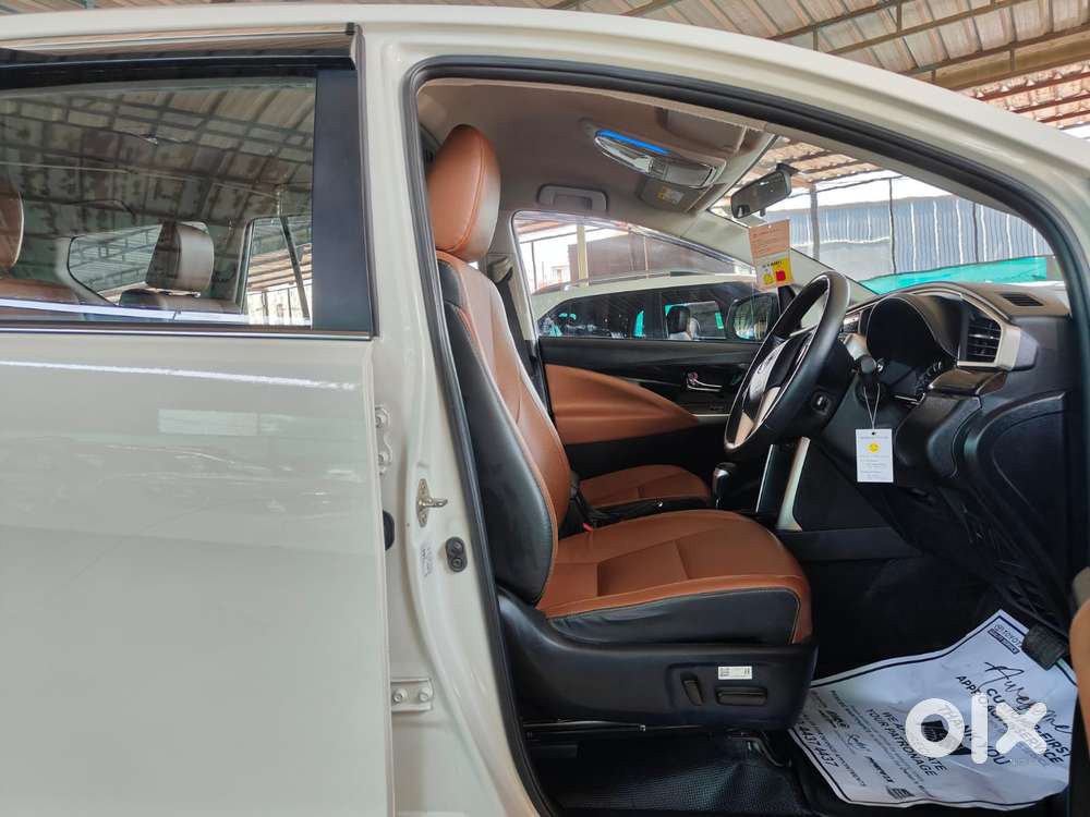 Toyota Innova Crysta 2.7 Zx At, 2022, Diesel