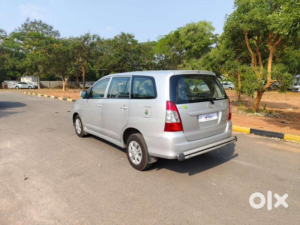 Toyota Innova 2012-2013 2.5 Gx (diesel) 8 Seater Bs Iv, 2012, Diesel