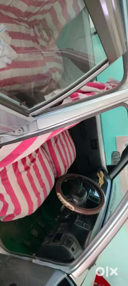 Maruti Suzuki 800 2005 Petrol Well Maintained