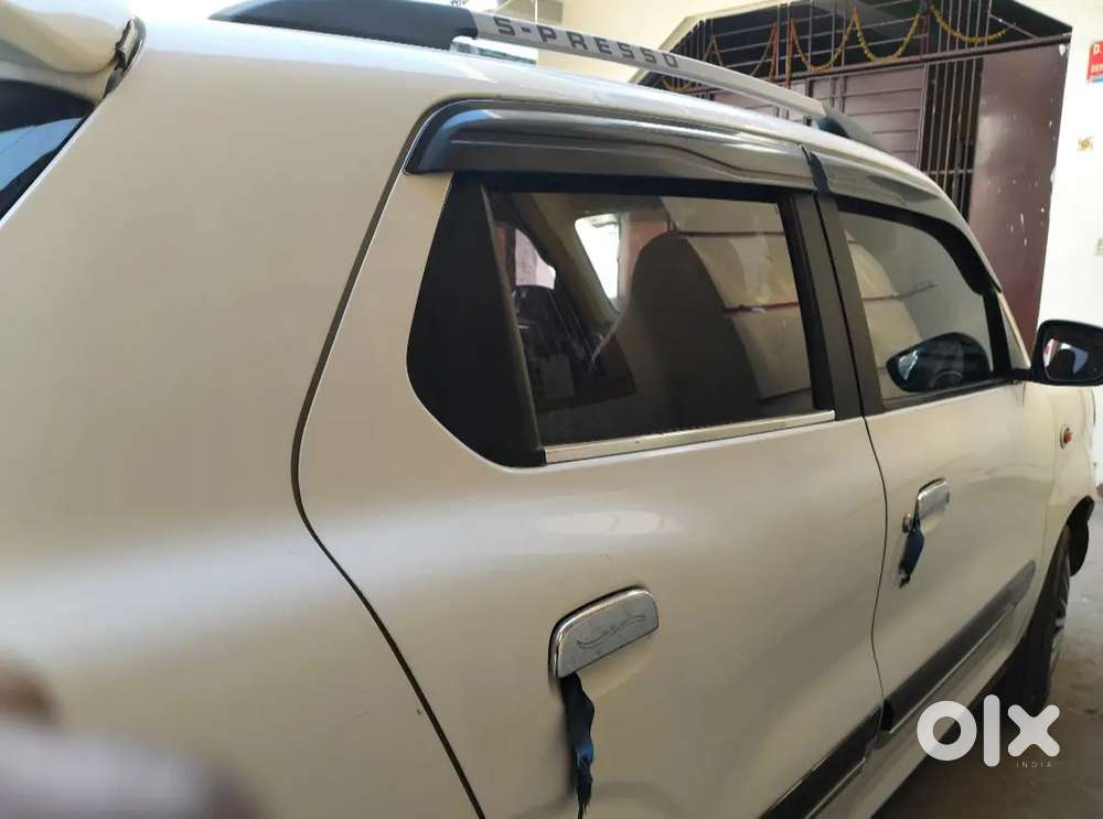 Expreso Vxi Plus Maruti Suzuki