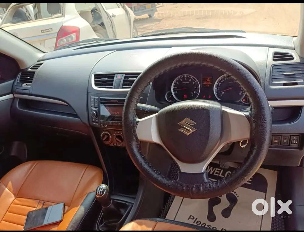 2016 Maruti Suzuki Swift Automatic Petrol Car