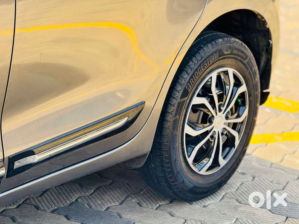 Maruti Suzuki Swift Vxi Optional, 2019, Petrol