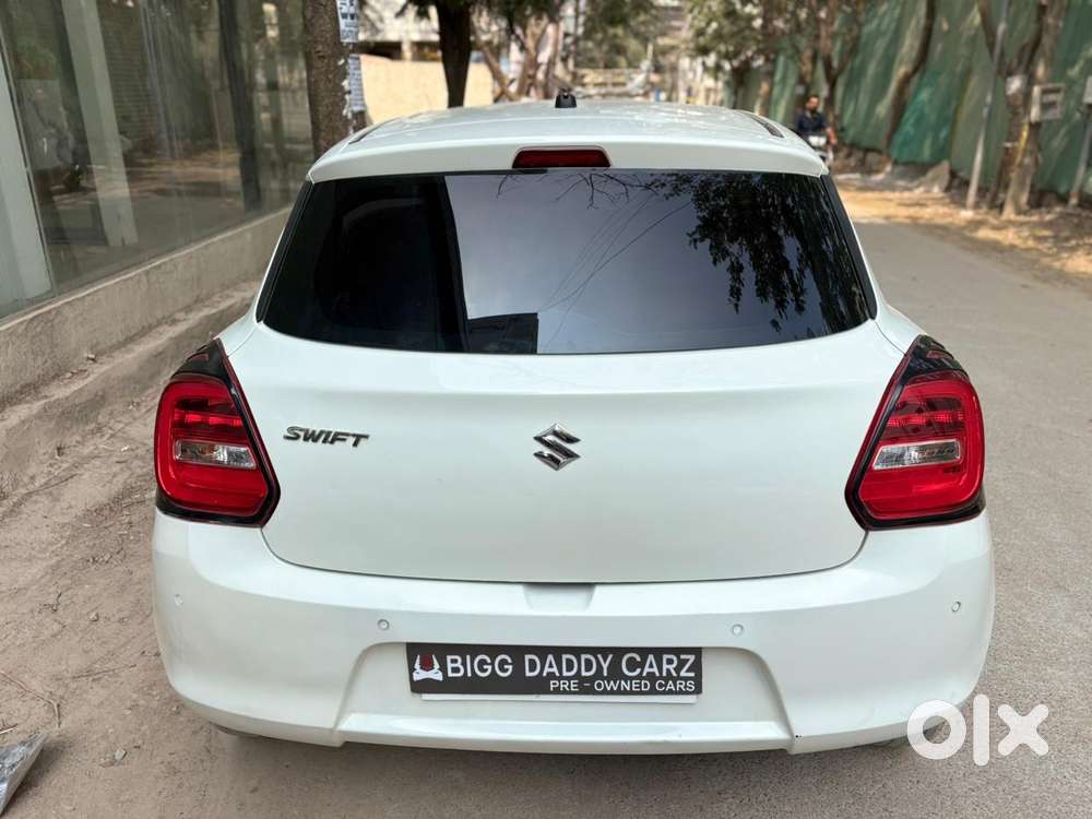 Maruti Suzuki New-gen Swift Vxi, 2022, Petrol