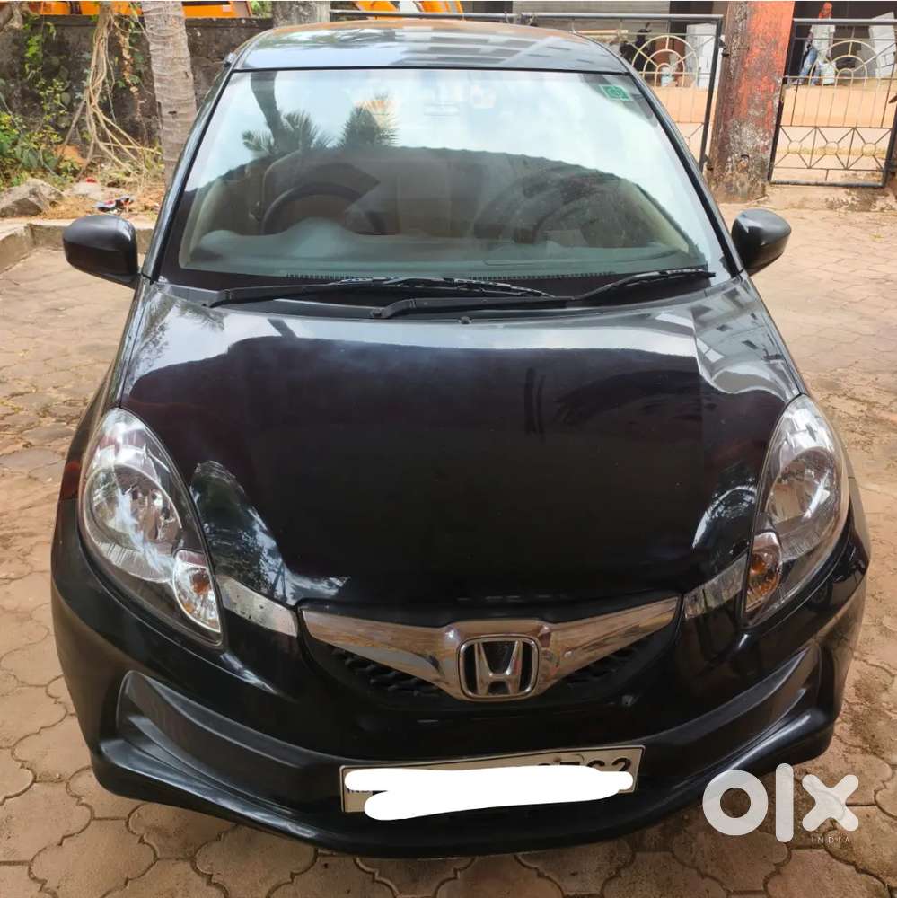 Honda Brio 2012 Petrol Well Maintained