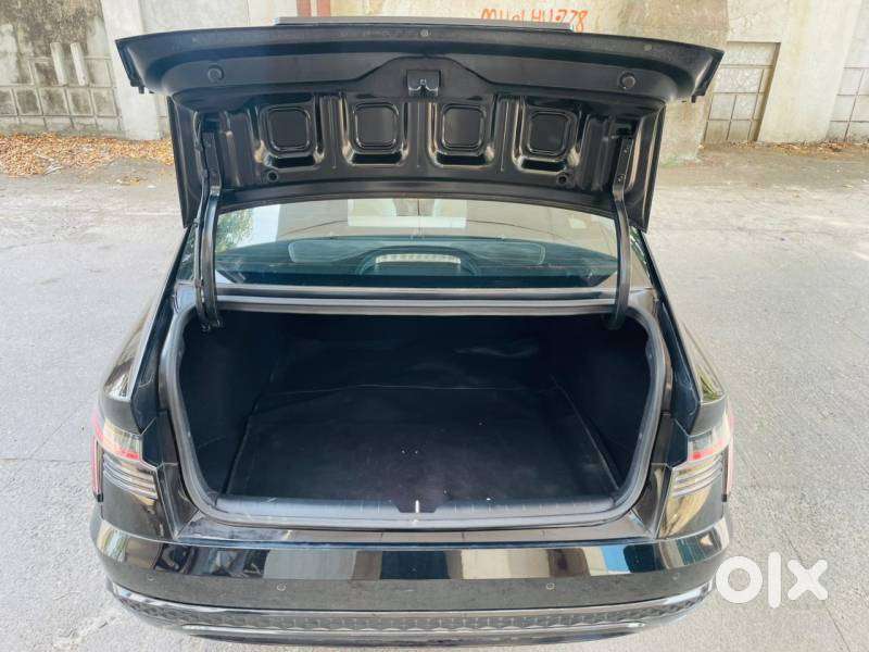 Hyundai Verna 1.5 Sx (o) Vtvt, 2023, Petrol