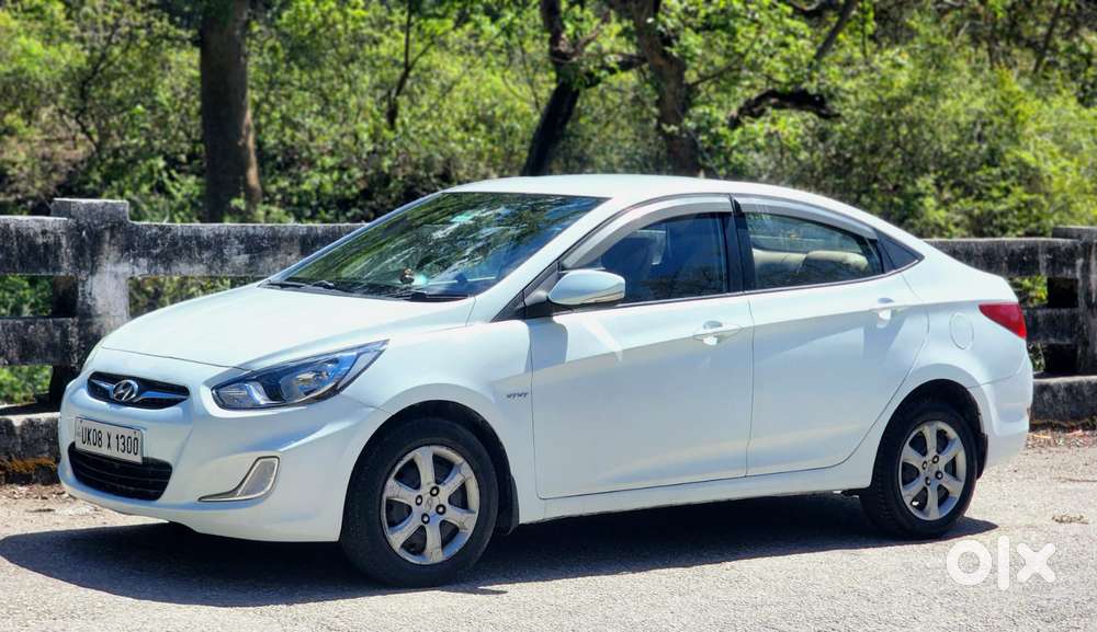 Hyundai Verna Fluidic 1.6 Vtvt Sx, 2012, Petrol