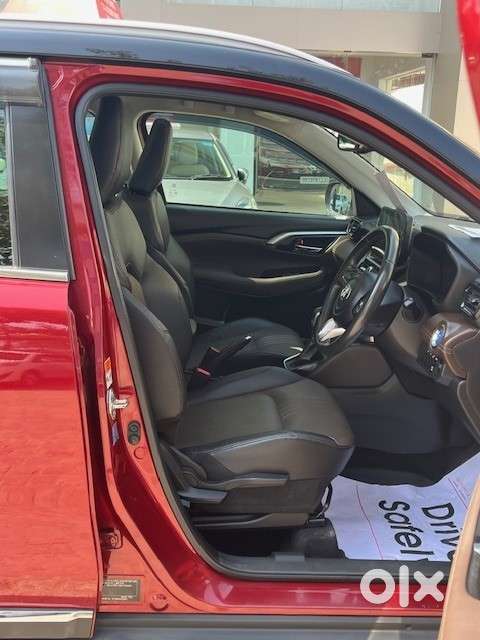 Toyota Urban Cruiser Hyryder 1.5 V Hybrid, 2022, Petrol