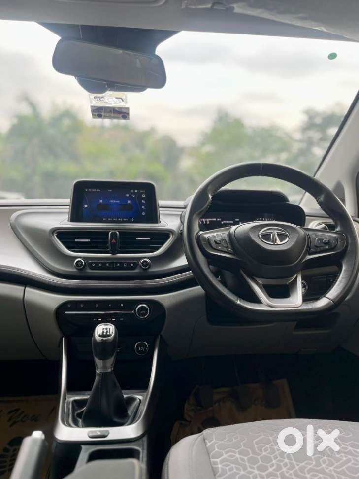 Tata Altroz Xz, 2020, Petrol