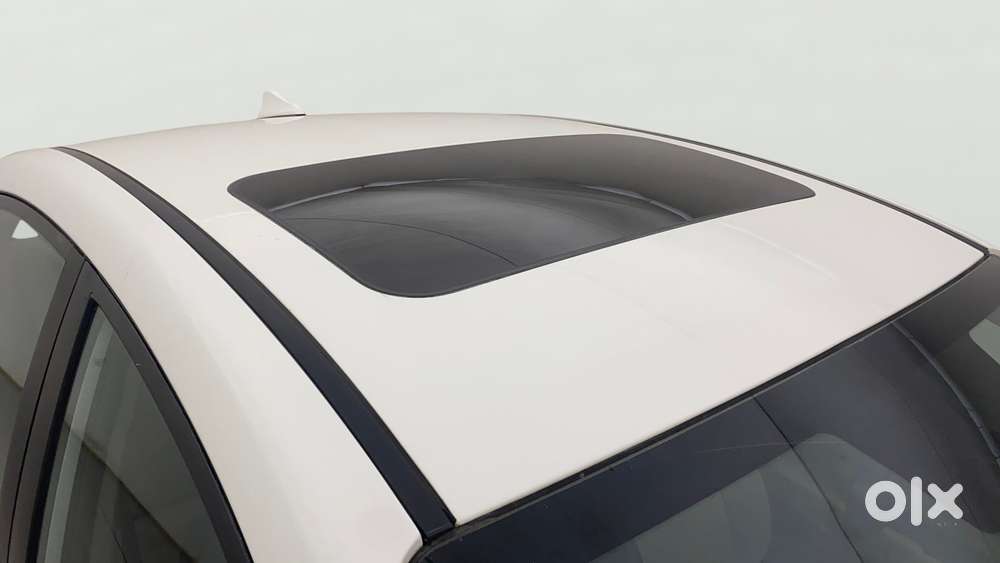 Hyundai Verna 1.5 Sx (o) Vtvt Ivt, 2020, Petrol