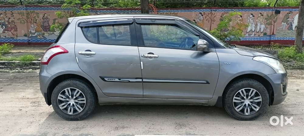 Maruti Suzuki Swift Vxi 1.2 Abs Bs-iv, 2015, Petrol