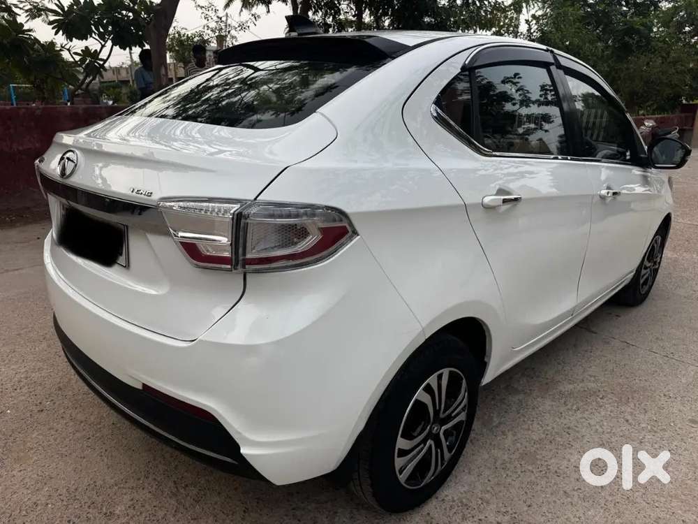 Tata Tiago Revotron 2022