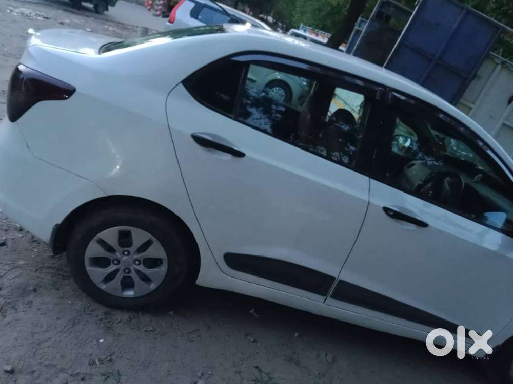 Hyundai Xcent 2016  Smooth Engine  Ready To Drive