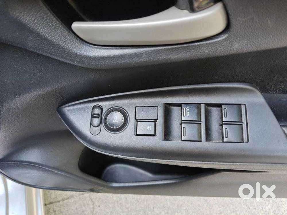 Honda Jazz 1.2 V I Vtec, 2015, Petrol