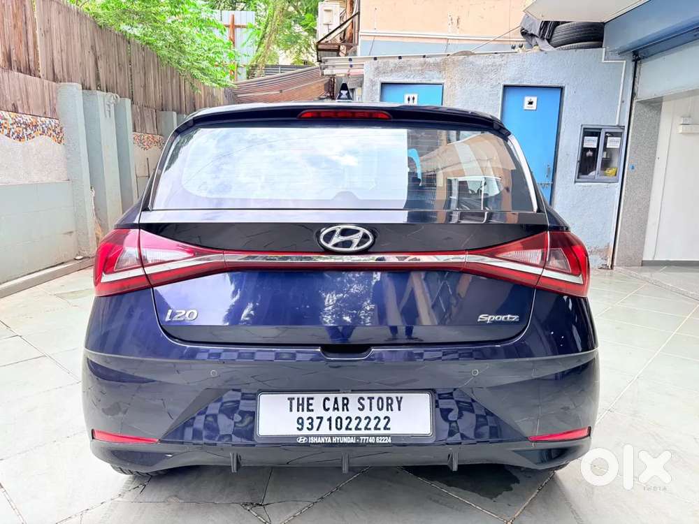 Hyundai I20 Sportz 1.2 Ivt, 2023, Petrol