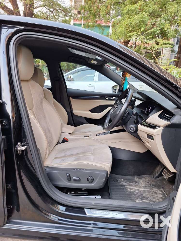 Skoda Octavia 2.0 L K Tsi At, 2022, Petrol