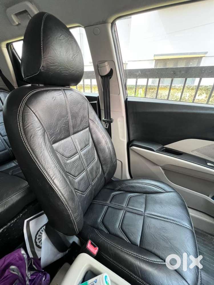 Xuv 300 W4 -  2022 Model