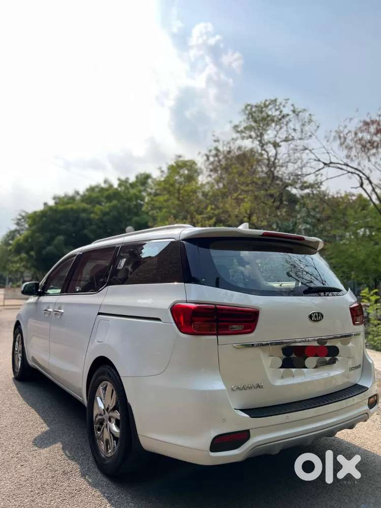 Kia Carnival Limousine, 2021, Diesel