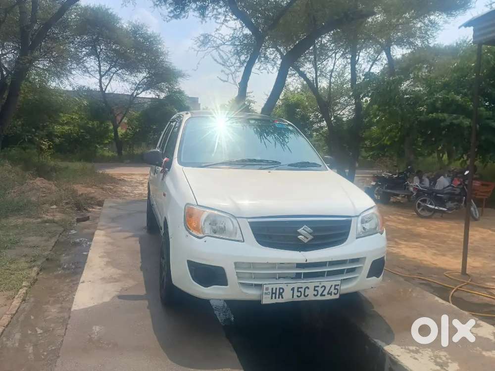 गाड़ी चलने मे अच्छी है अलोय वहिल है Km 107000 चली हुई है हिसार नाम है