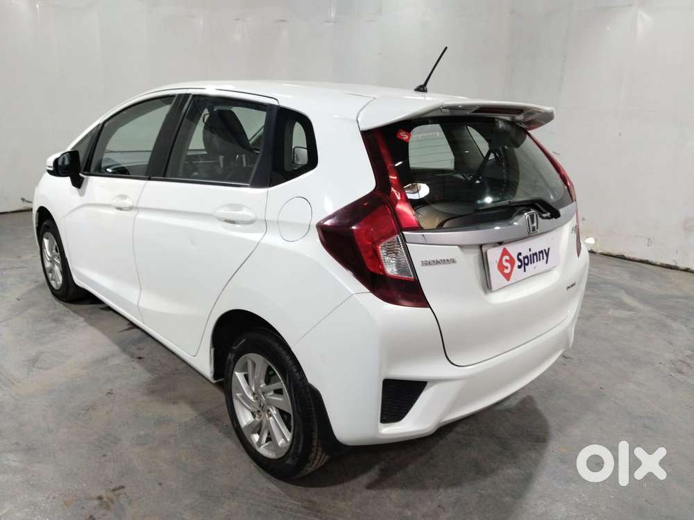 Honda Jazz [2020-2023] 1.2 Vx I-vtec Mt, 2016, Petrol