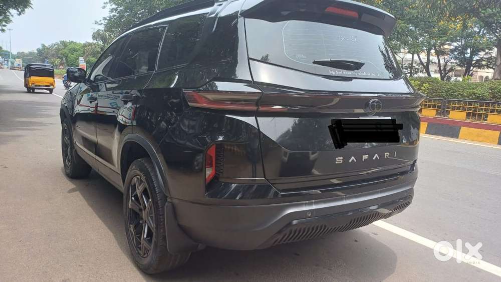 Tata Safari Accomplished X Plus 7 Str Dark Edition At, 2024, Diesel