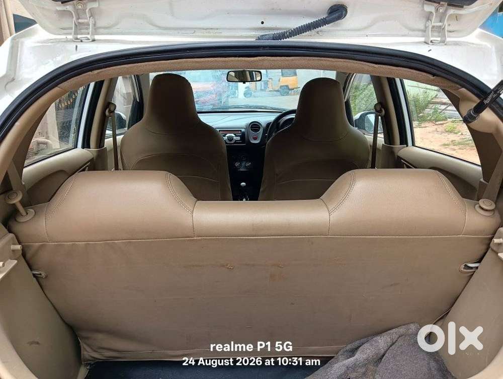 Honda Brio V Mt, 2012, Petrol