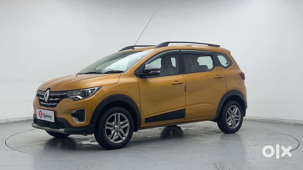 Renault Triber Rxz, 2022, Petrol