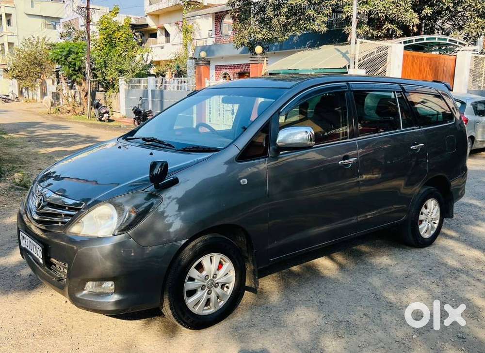 Toyota Innova 2.0 V, 2011, Diesel