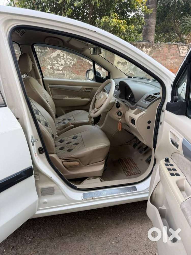 Maruti Suzuki Ertiga 2015-2018 Vdi Abs, 2015, Diesel