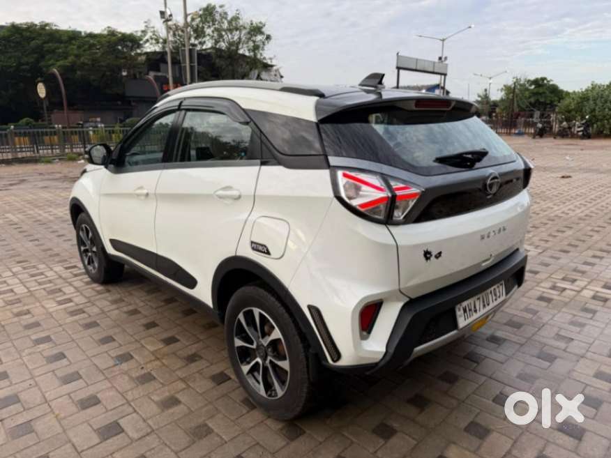 Tata Nexon 1.2 Revotron Xz Plus, 2020, Petrol
