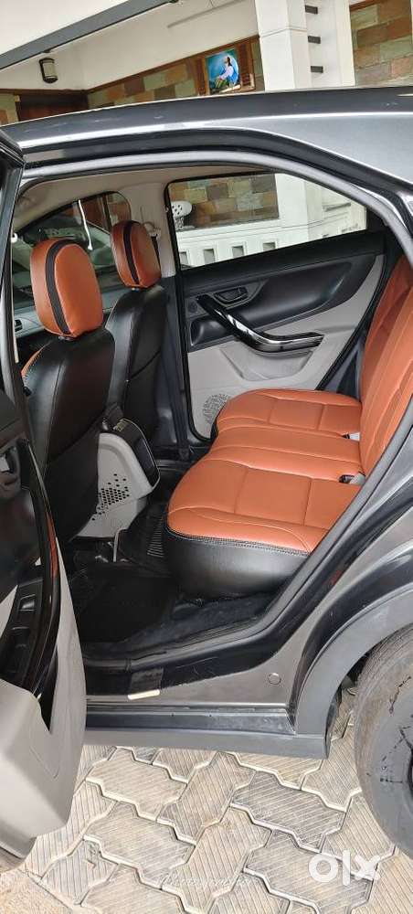 Tata Nexon 1.2 Revotron Xma Amt (s), 2018, Petrol