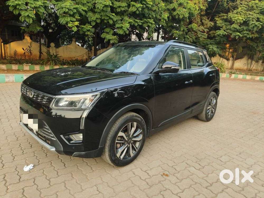 Mahindra Xuv300 W8 Option Dual Tone Diesel, 2021, Diesel