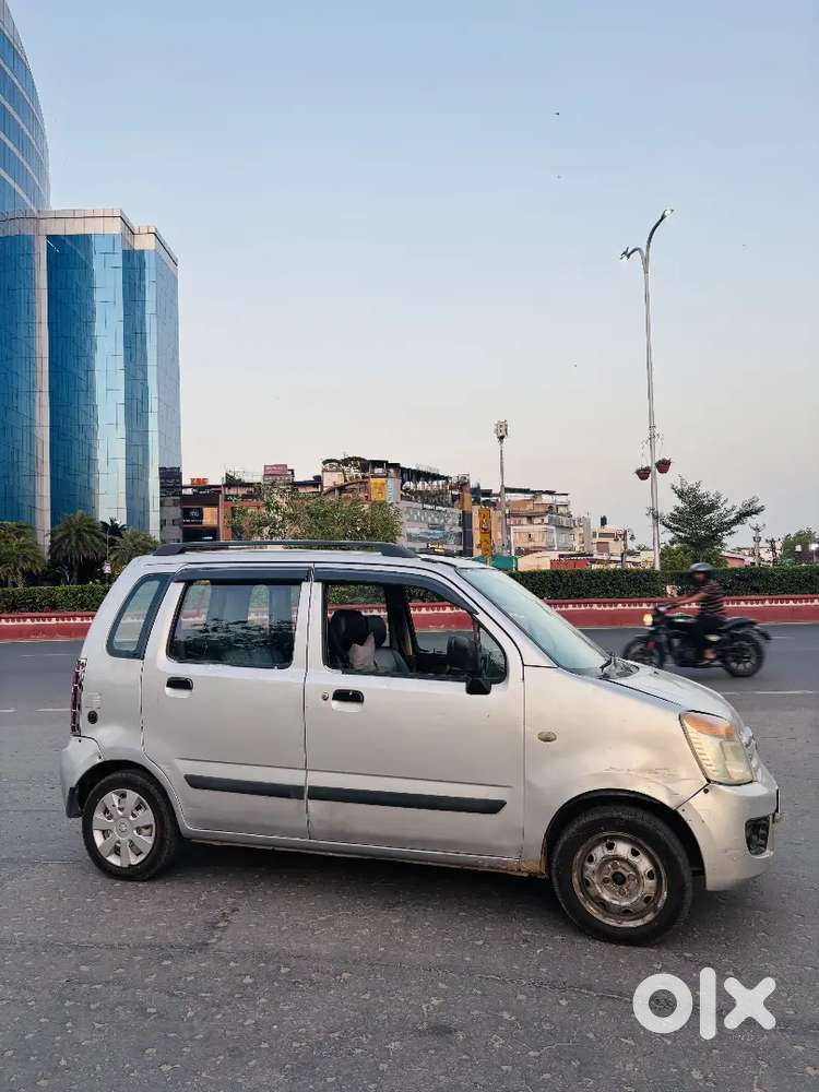 Well Maintained Car , Lpg Fitted + Petrol ,like New Tyres