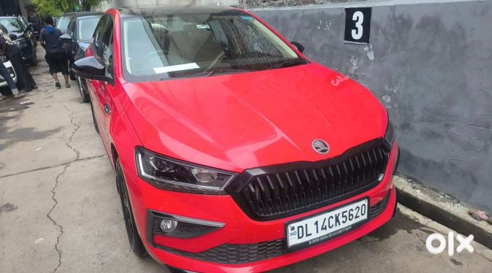 Skoda Slavia Sportline Petrol 2025
