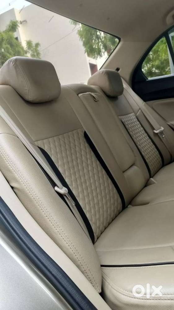 Maruti Suzuki Dzire 1.2 Vxi, 2022, Petrol