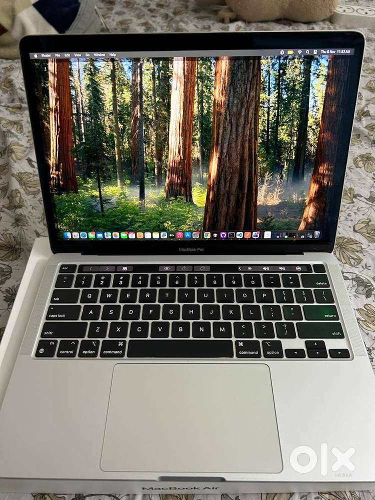 美品MacBook Pro 2020 M1 8GB 250GB Apple 2020 Macbook Pro M1 - (8 GB/256 GB SSD/Mac OS Big Sur