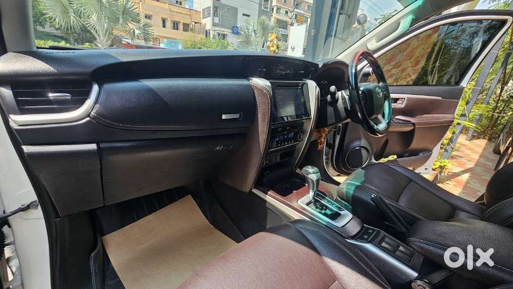 Toyota Fortuner 4x2 At 2.8 Diesel, 2018, Diesel