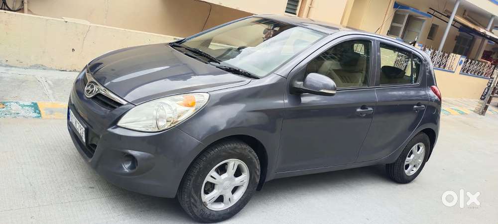 Hyundai I20 Sportz 1.2 Bs-iv, 2010, Petrol