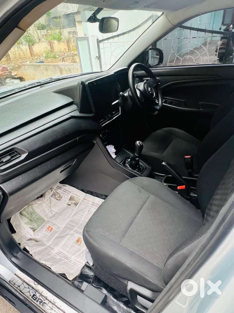 Maruti Suzuki Brezza 1.5 Lxi Smart Hybrid, 2024, Petrol