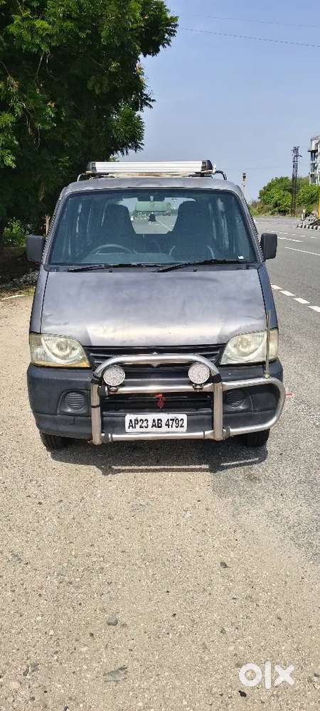 Maruti Suzuki Eeco 2011