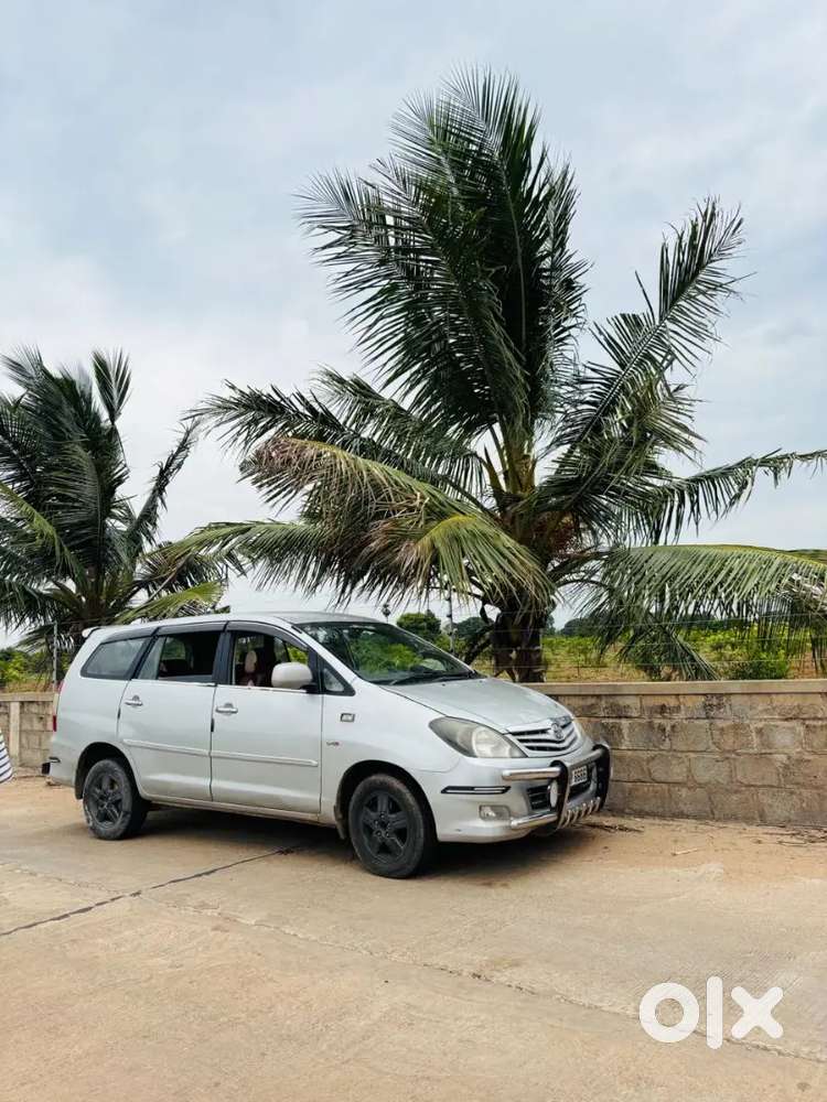Toyota Innova 2.5 V 2007