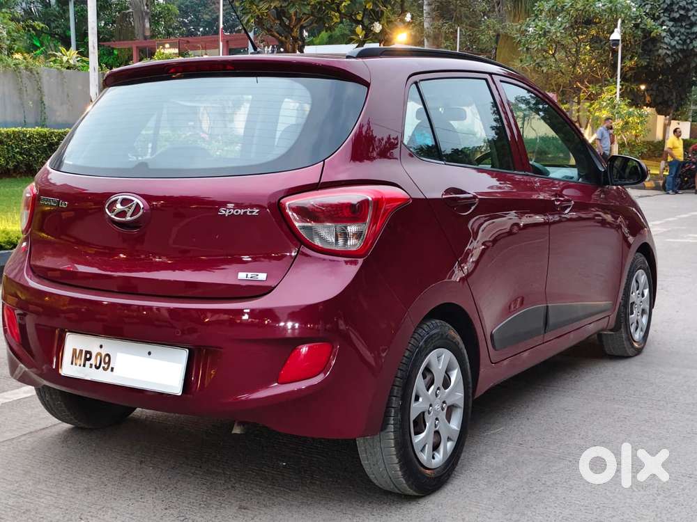 Hyundai Grand I10 Sportz, 2015, Petrol