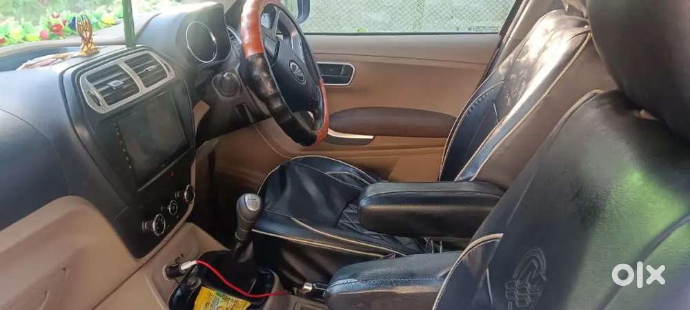 Mahindra Tuv 300 Plus 2018 Second Owner