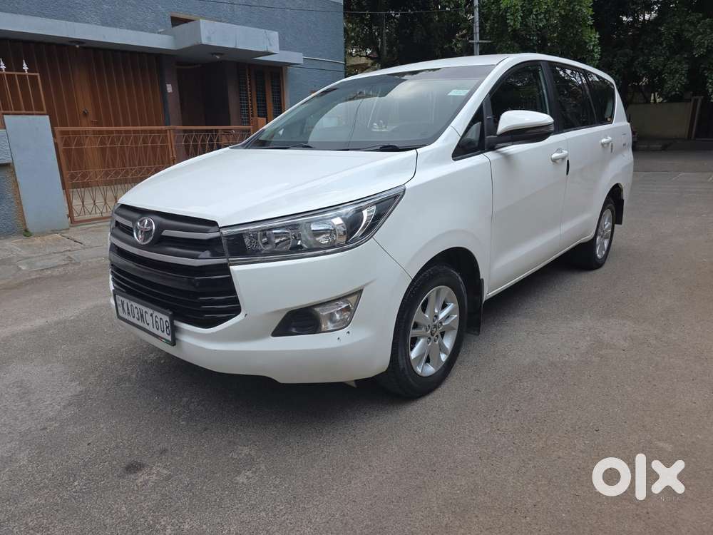Toyota Innova Crysta 2.4 G Plus Mt 8 Str, 2018, Diesel