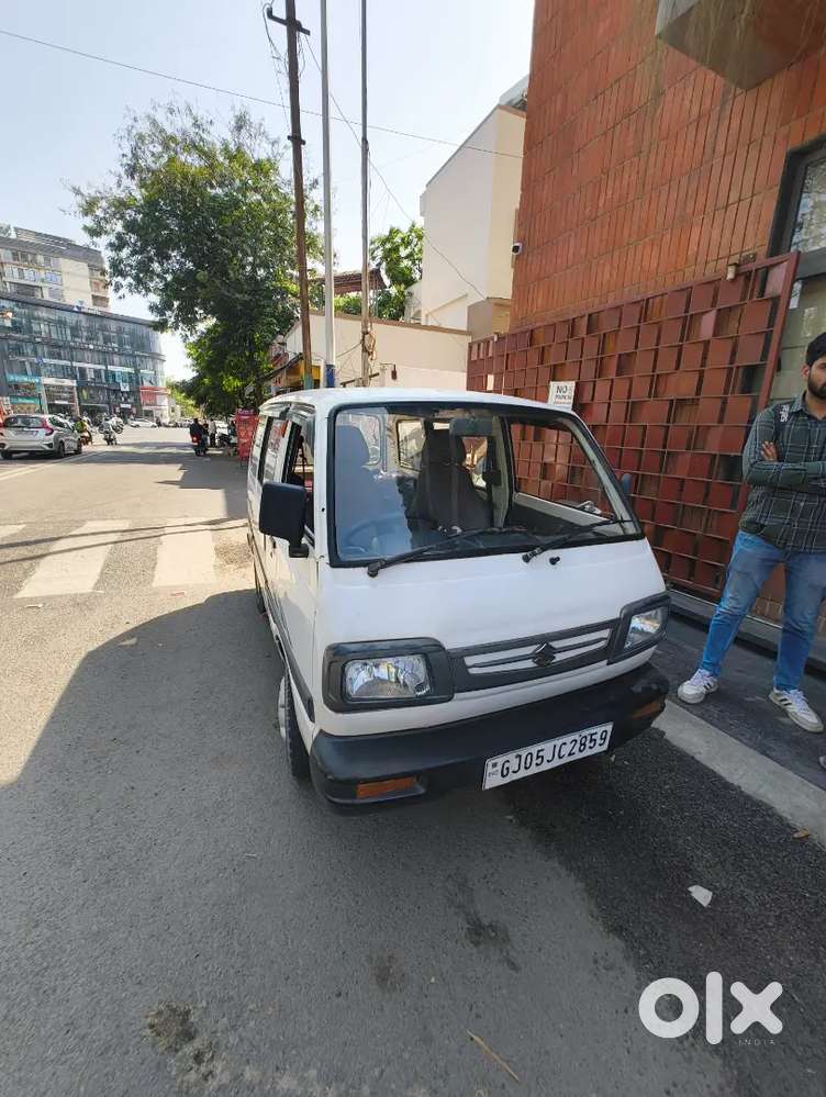 Maruti Suzuki Omni 2013
