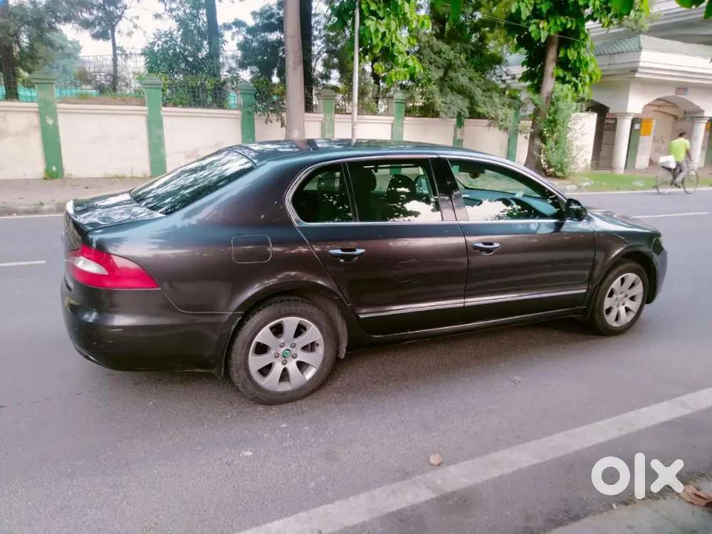 Skoda New Superb Phev 2012 Diesel Superb