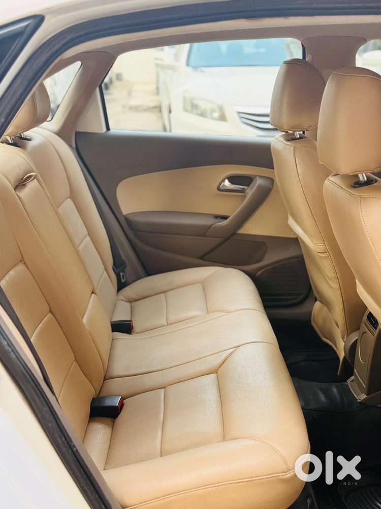 Skoda Rapid Elegance 1.6 Mpfi At, 2015, Petrol