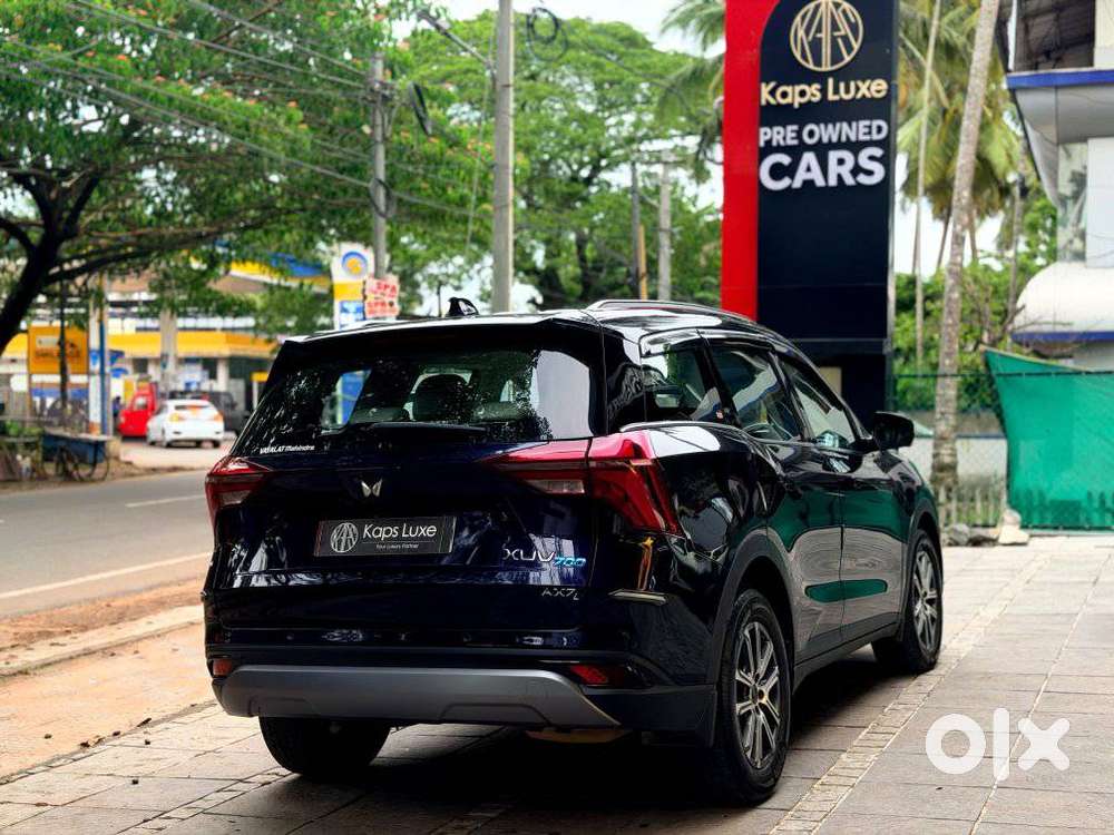 Mahindra Xuv700 2.0 Ax 7 Petrol At Luxury Pack Str, 2023, Petrol