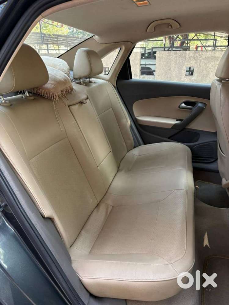 Volkswagen Vento 2010-2013 Petrol Highline At, 2016, Petrol