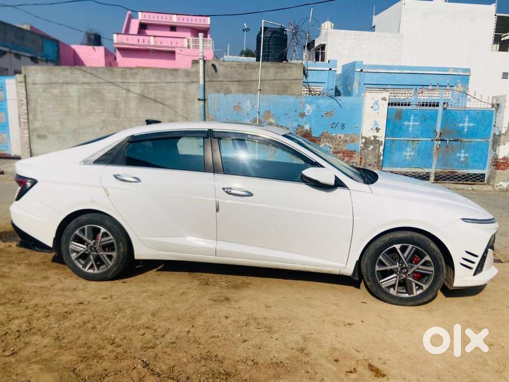 Hyundai Verna 2023 Petrol Top Model 61000 Km Driven .