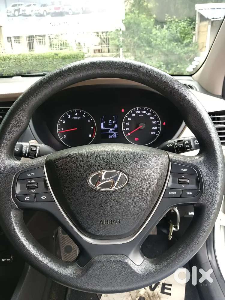 Hyundai I20 2020 Petrol 30000 Km Driven